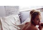 Candice Swanepoel w bieliźnie i bikini Victora`s Secret